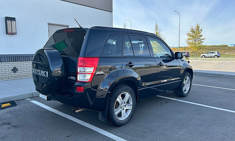 2006 Suzuki Grand Vi...