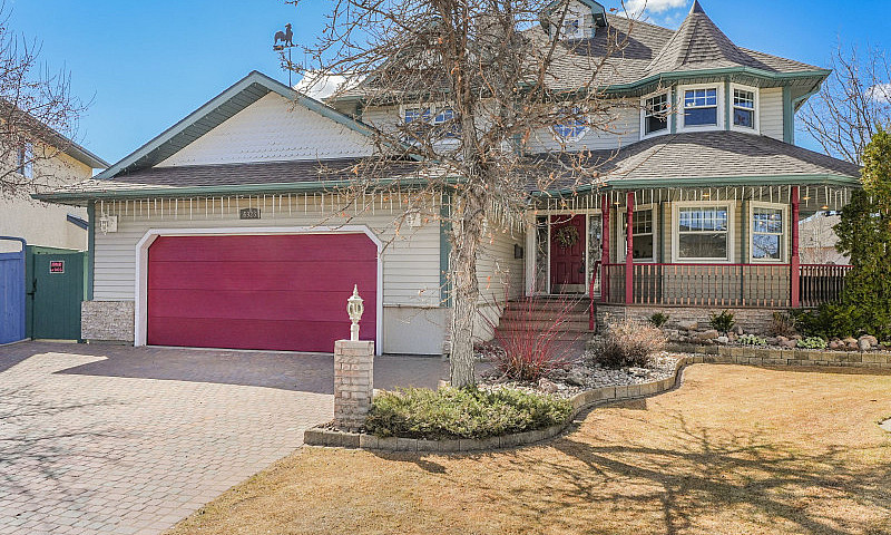 Gorgeous 2 Storey 4 ...