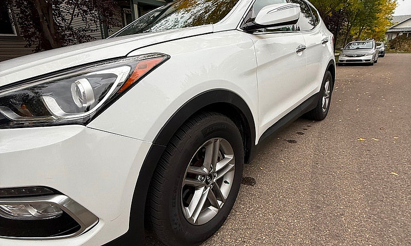 2018 Hyundai Santa F...