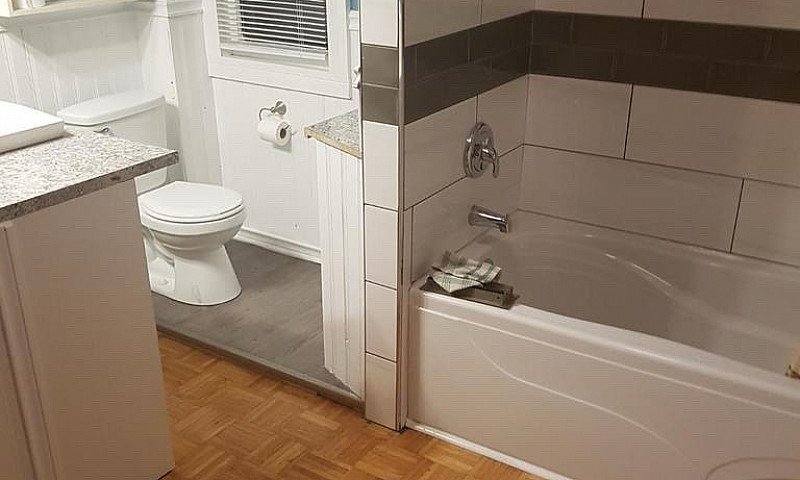 4 Bed House Avail Se...