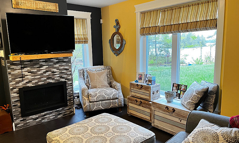 Lakeside 1 Bedroom U...