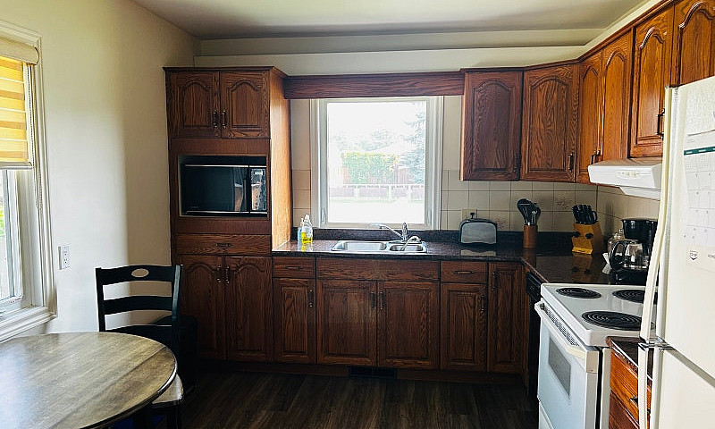 Rent House 3 Bedroom...