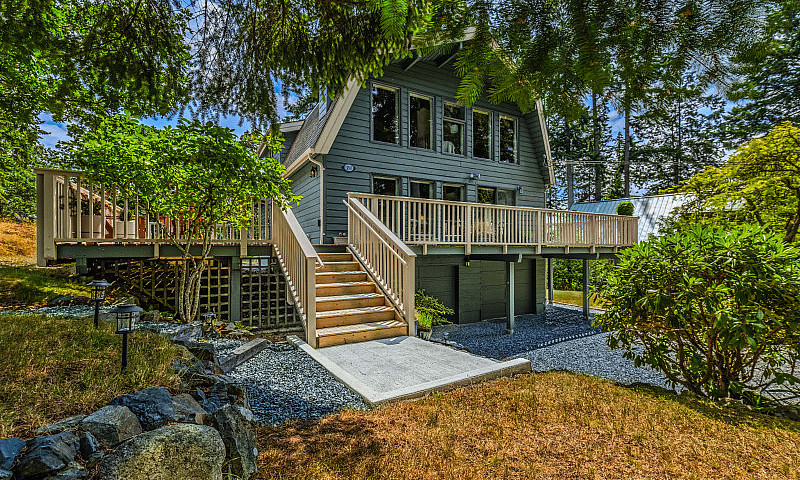  Open House This Sun...