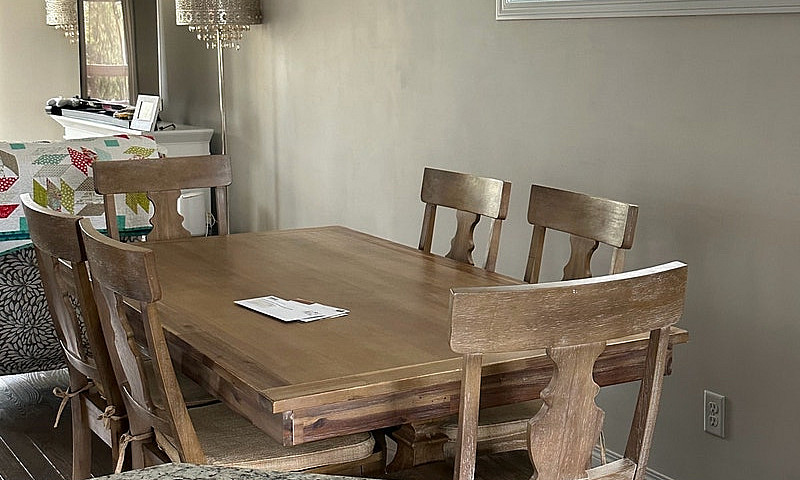 Furnished 3-Bed, 2.5...