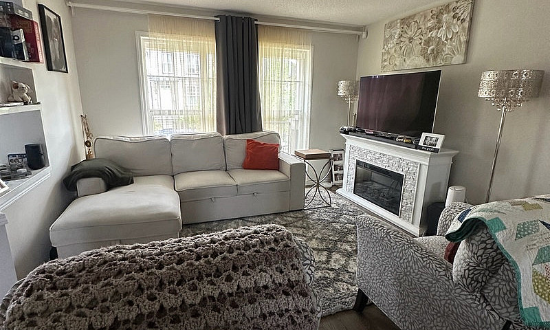 Furnished 3-Bed, 2.5...
