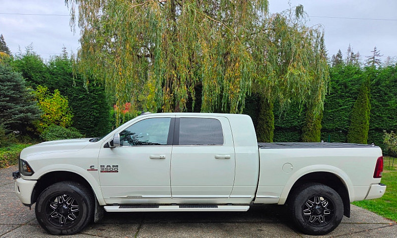 Ram 3500 Limited Meg...