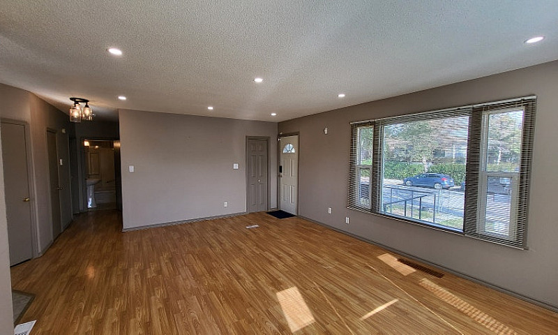 2 Bed, 1 Bath House ...