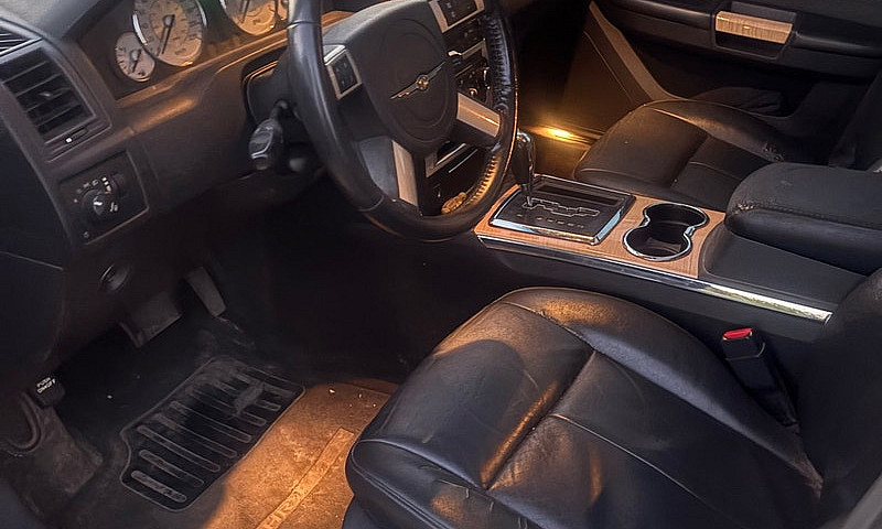 2008 Chrysler 300...