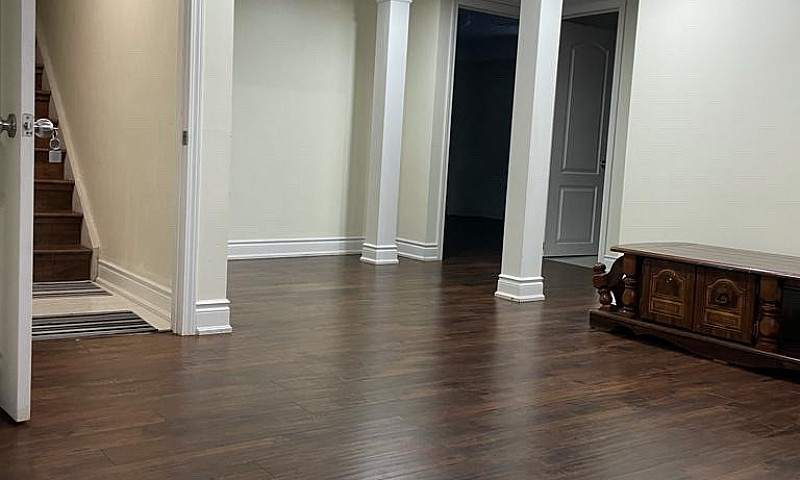 2 Bedroom Basement N...