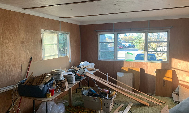 Mobile Home In Carol...
