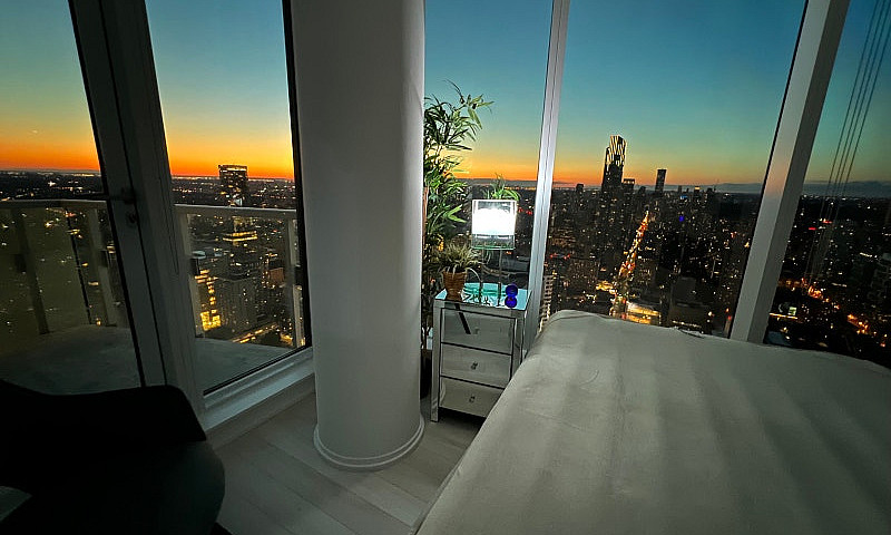 Modern Fully Furnish...