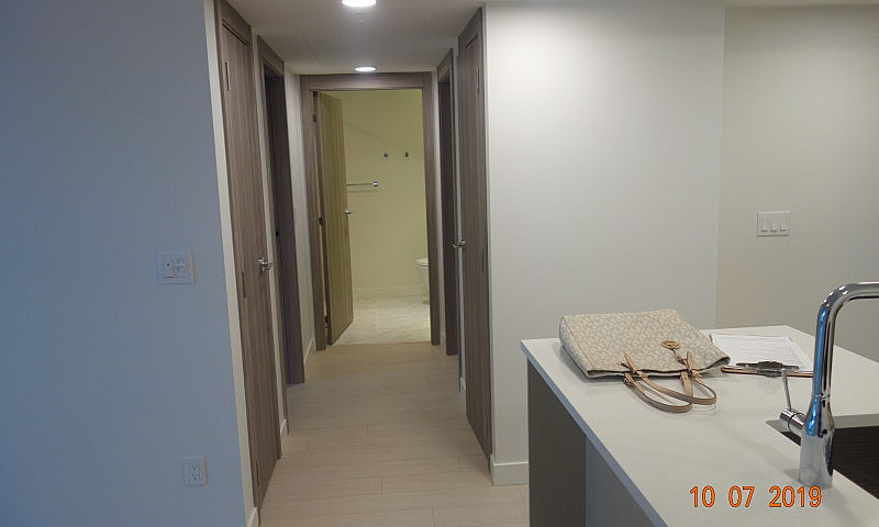 2 Bed Condo In Richm...