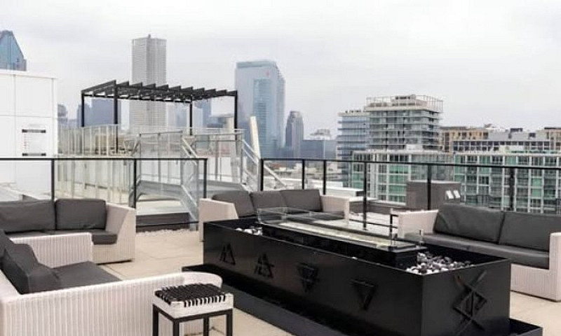 Peaceful Griffintown...