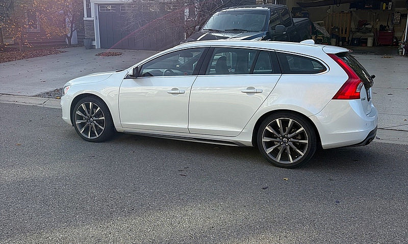 2015 Volvo V60 T5 Pr...