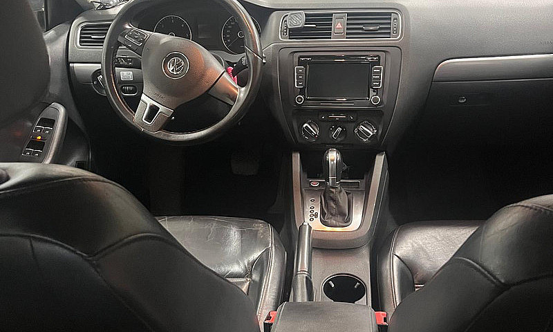 Volkswagen Jetta. Di...