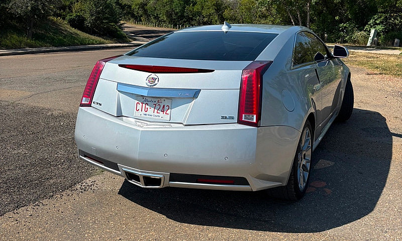 Cadillac Cts Coupe...