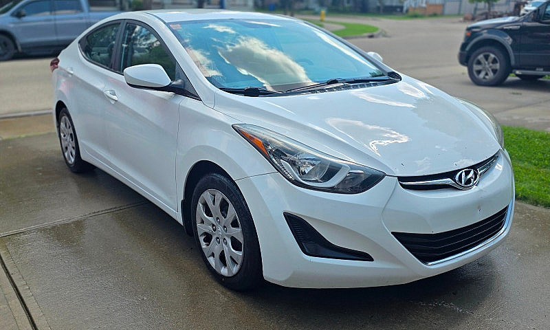 2014 Hyundai Elantra...