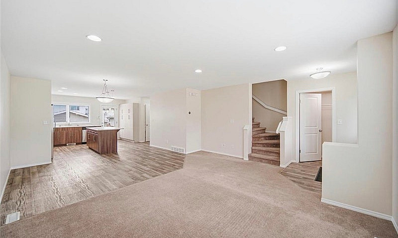 4 Beds 3.5 Baths - H...