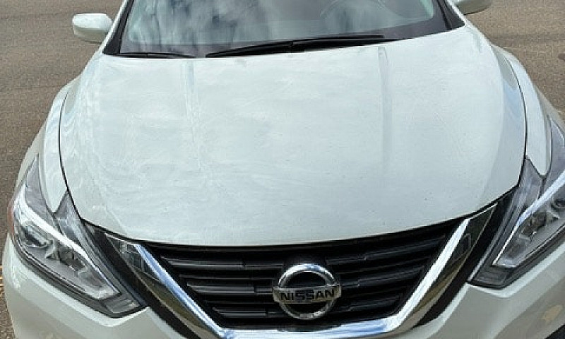For Sale 2017 Nissan...