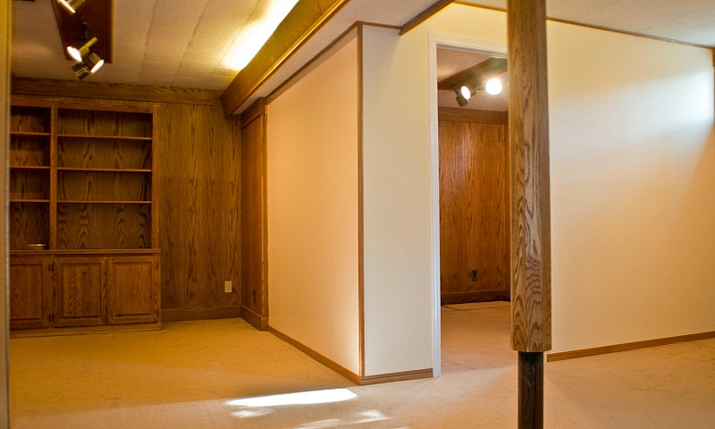 2 Bdrm Suite - 4 Blo...