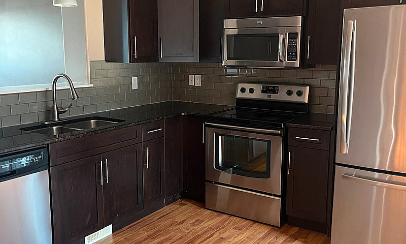 4 Bed | 3.5 Bath Cor...