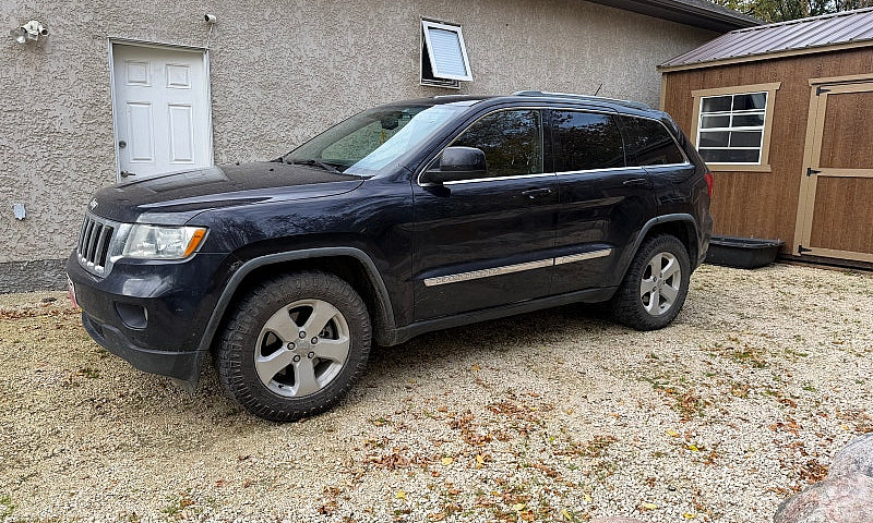 2011 Jeep Grand Cher...