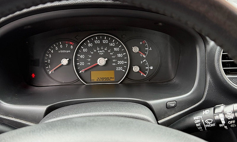 Kia Rondo 2009...
