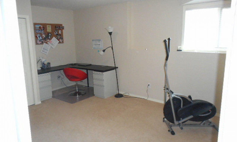 81-1775 Mckinley Crt...