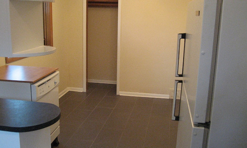 Crescentwood/River H...