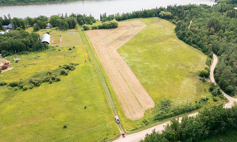Waterfront Lot On  W...