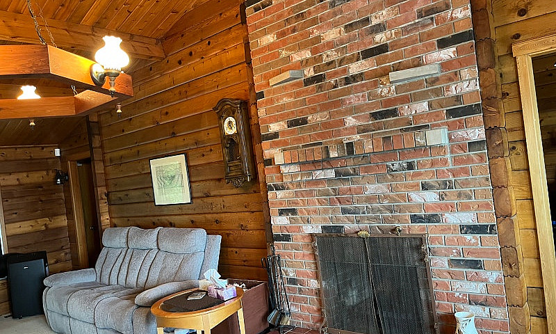 Log Cabin / House (T...