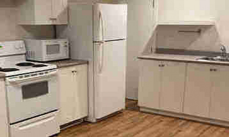1 Bedroom Suite In B...