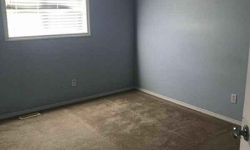 3 Beds 2.5 Baths - H...