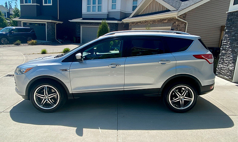 2014 Ford Escape Tit...