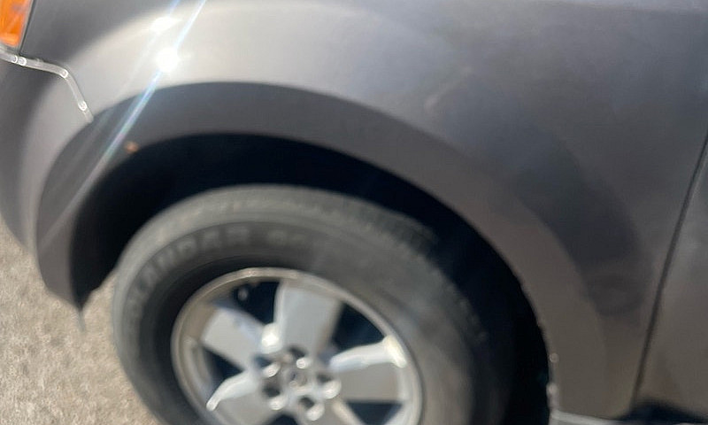 Ford Escape Xlt...
