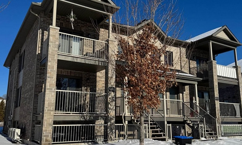 2 Beds 1 Bath Apartm...