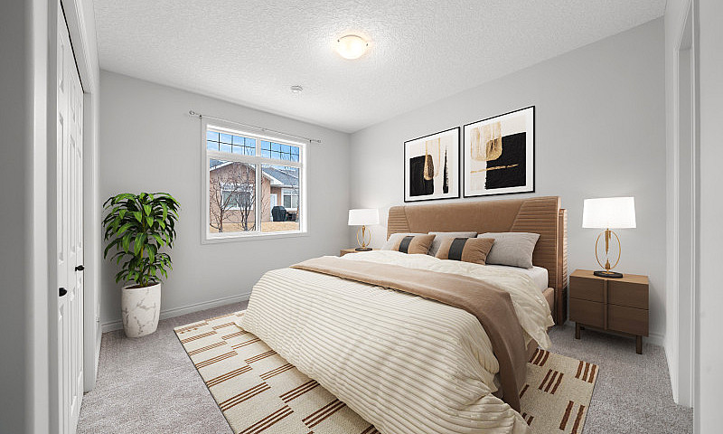 Gorgeous 1 Bed + Den...