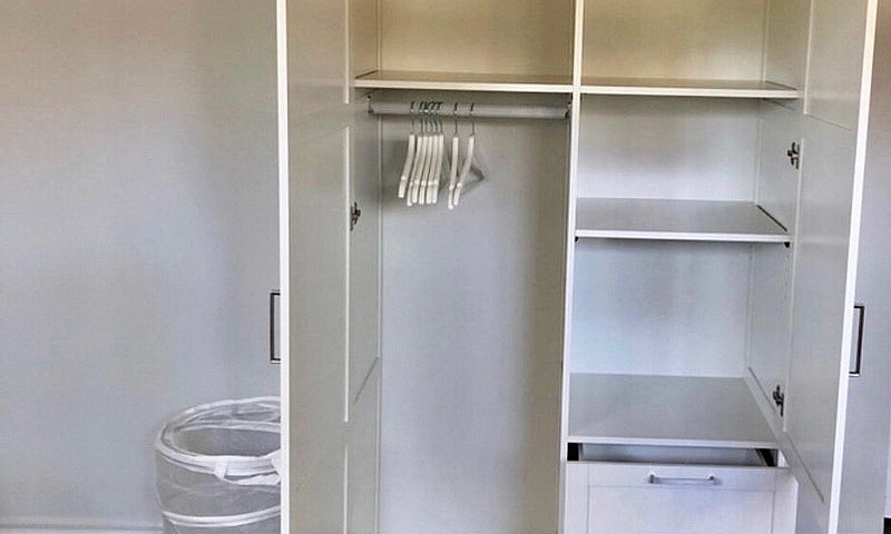 Private Room For Fem...