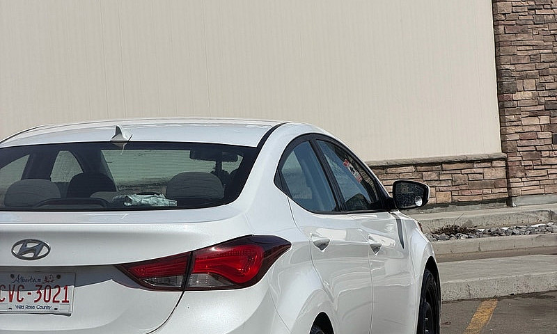 2014 Hyundai Elantra...