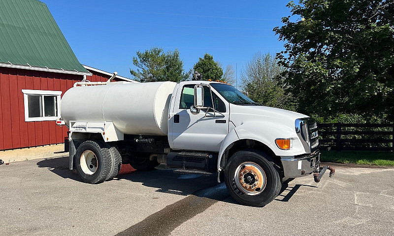 2007 Ford F-750 2,00...