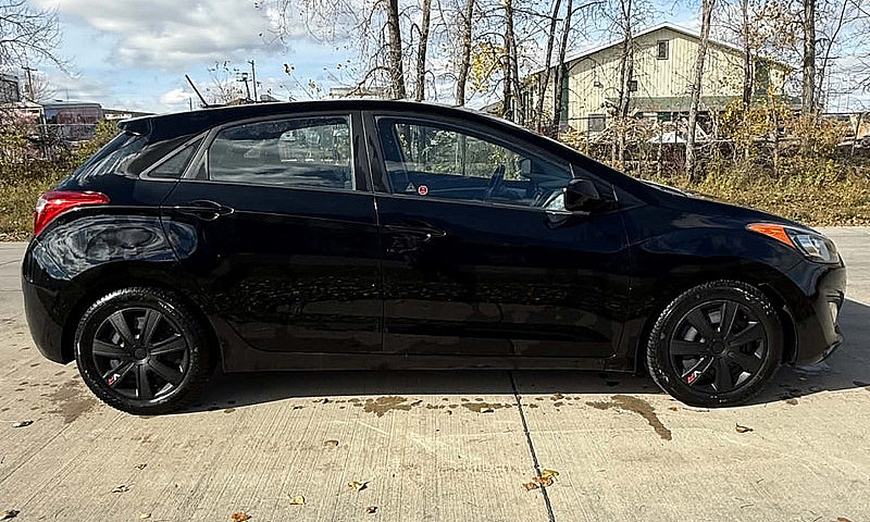 2014 Hyundai Elantra...