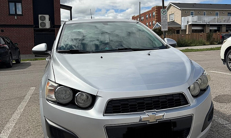 2014 Chevy Sonic Ls...