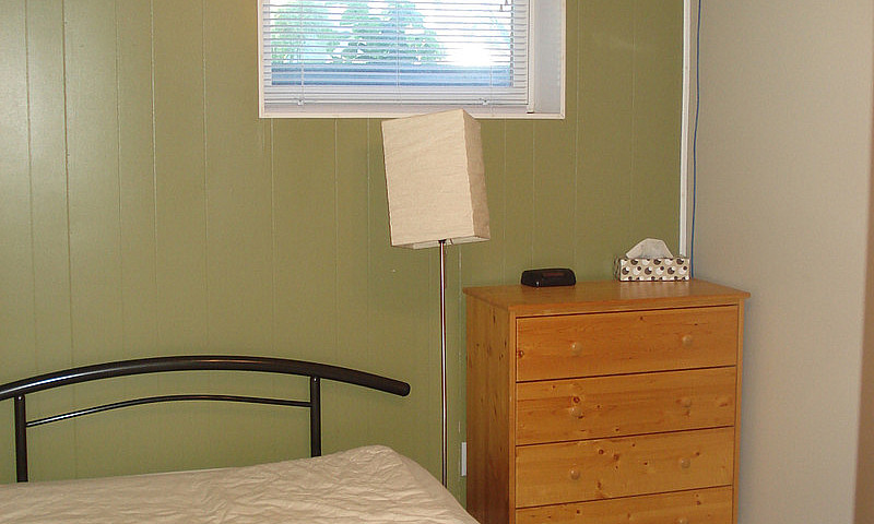 2 Bedroom Basement S...