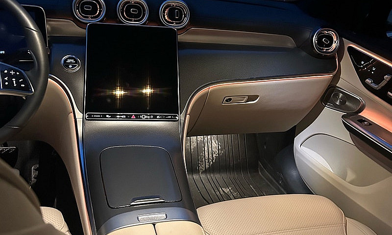 Mercedes-Benz Glc300...