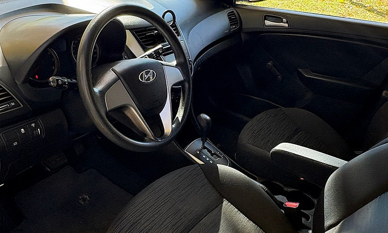 Hyundai Accent 2016 ...