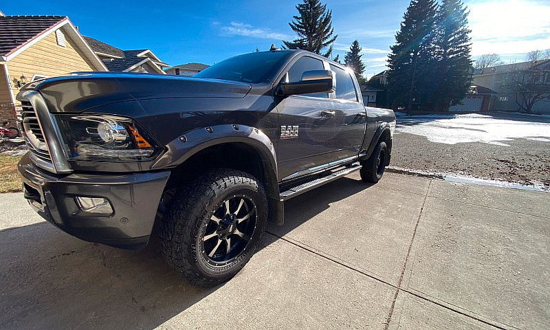 2018 3500 Limited Ra...