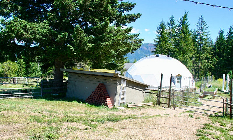 5.53 Acre Turnkey Ho...