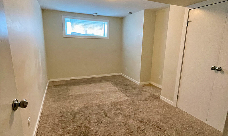 4 Bed 3 Bath For Ren...