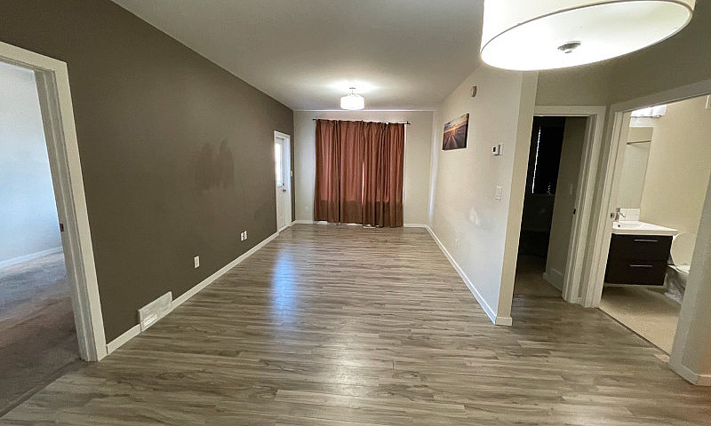 4 Bed 3 Bath For Ren...