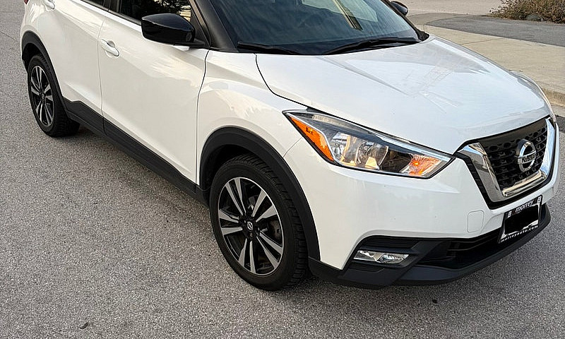 2018 Nissan Kicks Sv...